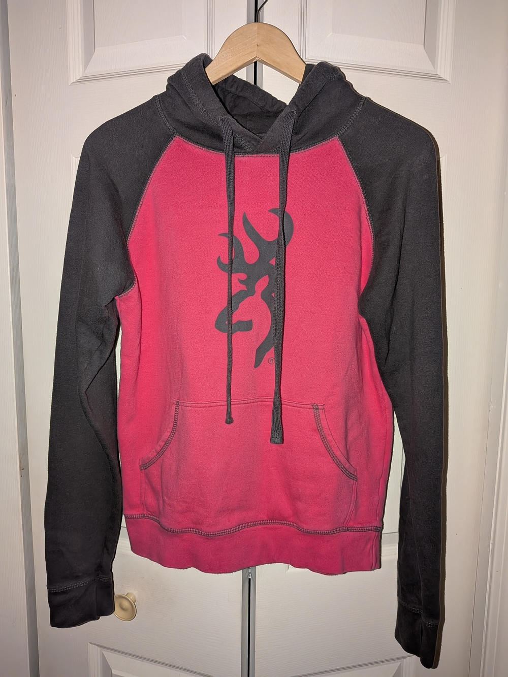 Browning Pink & Black Raglan Pullover Hoodie